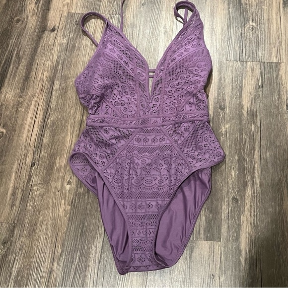 NEW BECCA 
Show & Tell Plunge One Piece crochet swimsuit color: fig - Picture 3 of 5